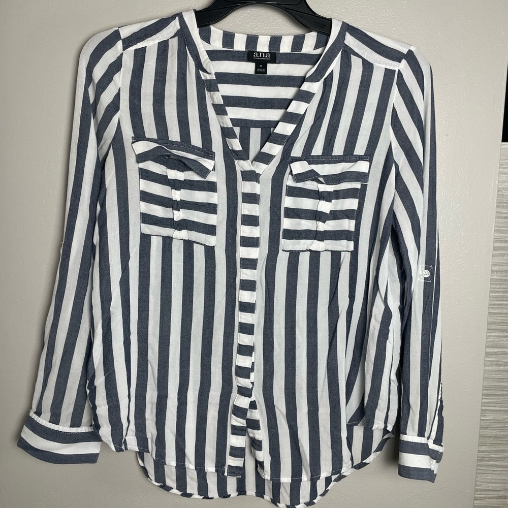 a.n.a Women's Blue and White Striped Button Down Shirt